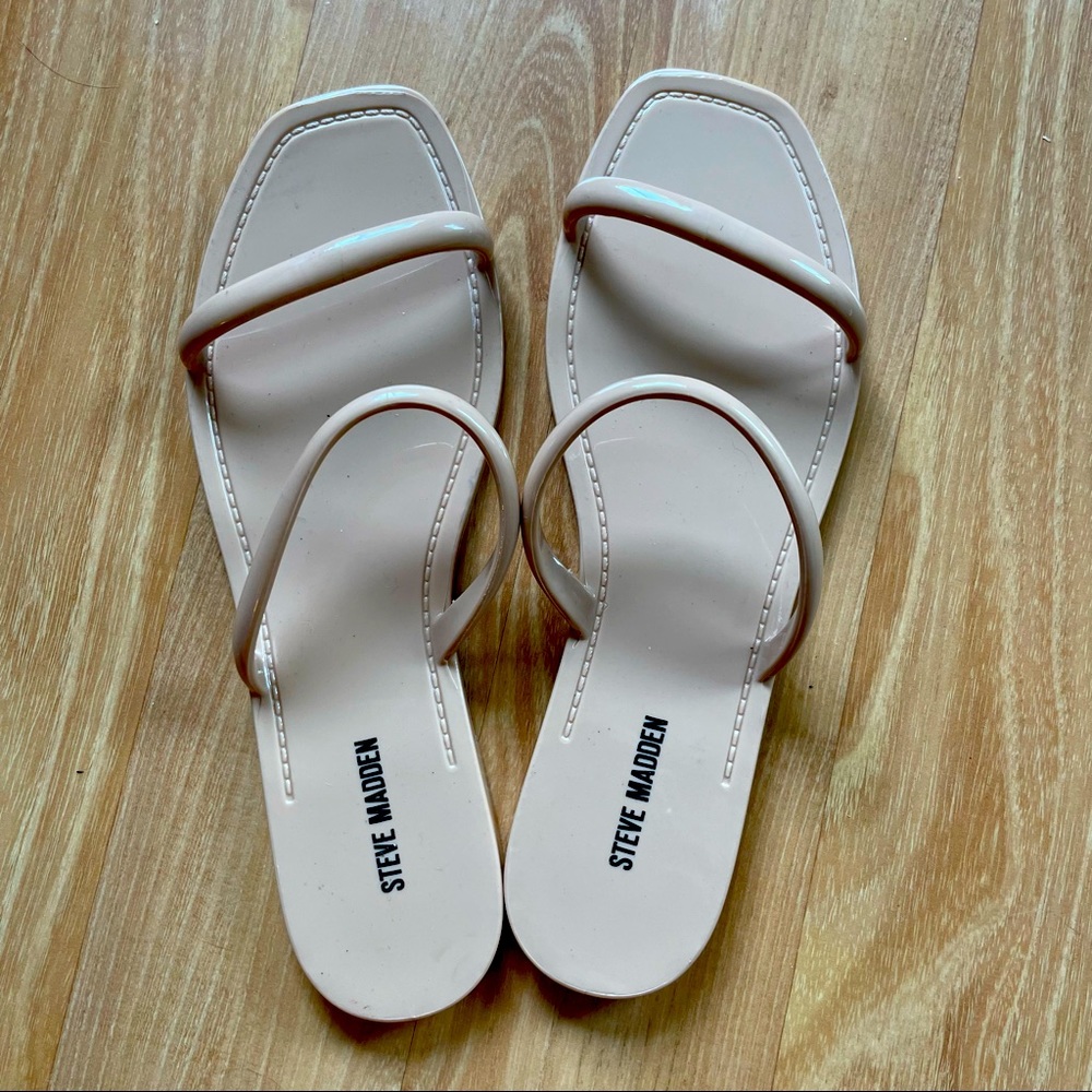 Steve Madden cream pike jelly sandals